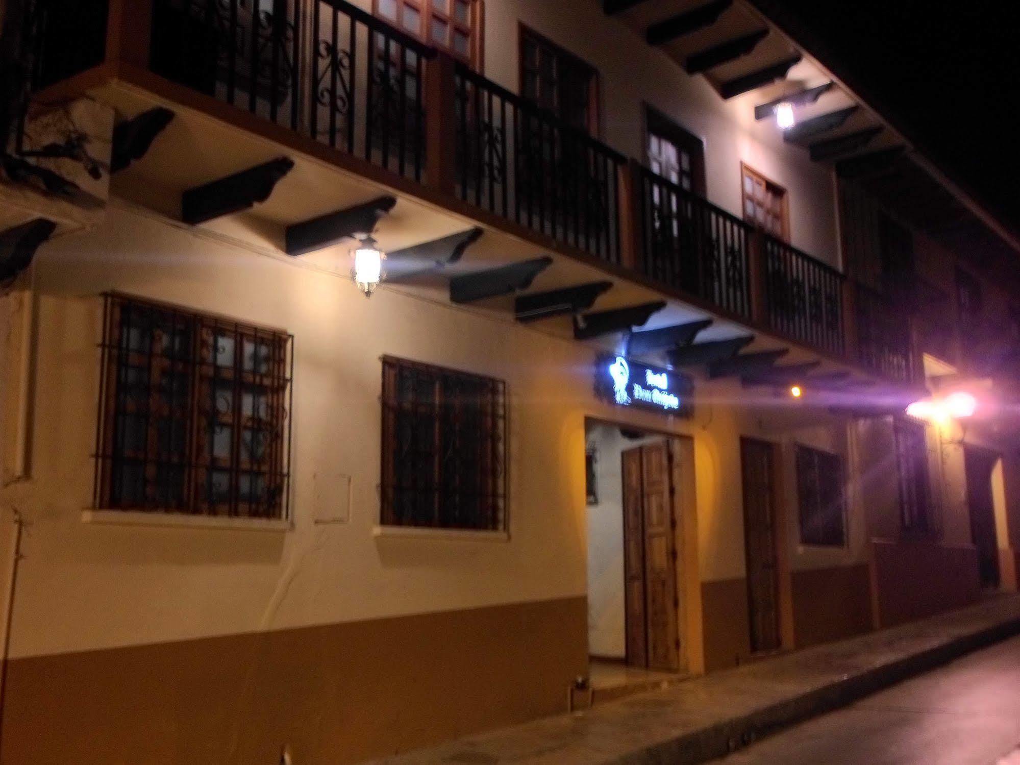 Hotel Don Quijote San Cristóbal de Las Casas 외부 사진