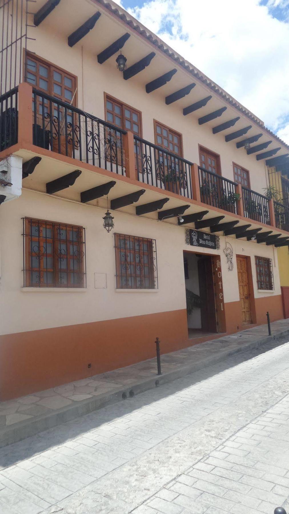 Hotel Don Quijote San Cristóbal de Las Casas 외부 사진